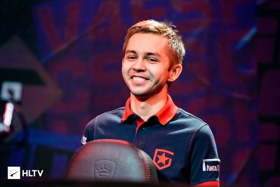 技嘉AORUS携手狼队打造电竞装备新标杆引领行业革新